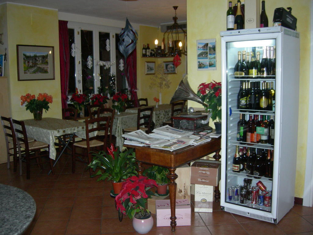 Caffe Del Viaggiatore Valsolda Kültér fotó